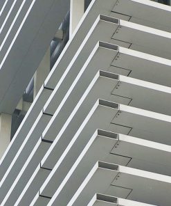 Alternative view of Lam chắn nắng hình hộp