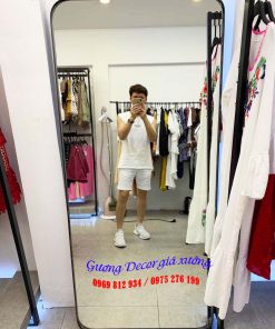 Gương thép cho shop thời trang