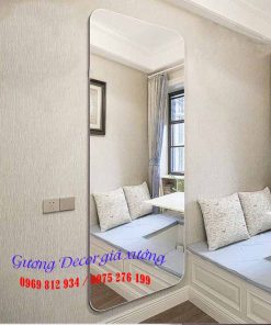 Gương trần mài xiết phòng ngủ