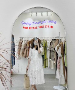 Gương vòm toàn thân cho shop