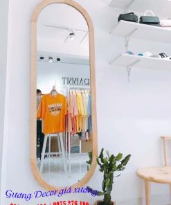 Gương gỗ bầu dục cho shop