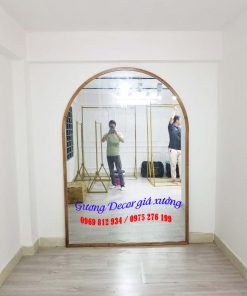 Gương gỗ vòm siêu to cho shop
